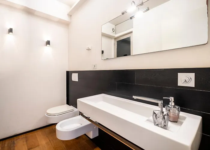 Duomo View And Hammam Apartment