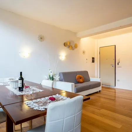 Duomo View And Hammam Апартаменты