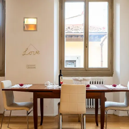 Duomo View And Hammam Апартаменты Флоренция