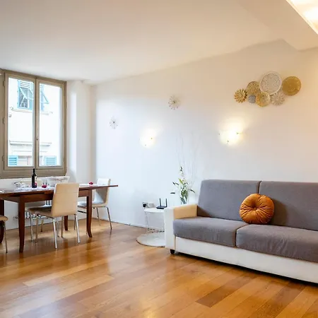 Duomo View And Hammam Апартаменты Флоренция